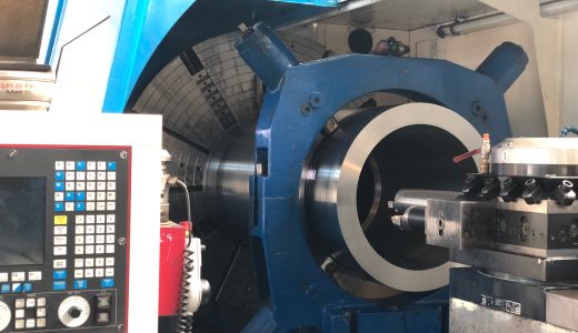 CNC Drehen von Großteilen, hier Neubau einer Lehmkammer für eine Paul Wurth Stopfmaschine vom Hochofen